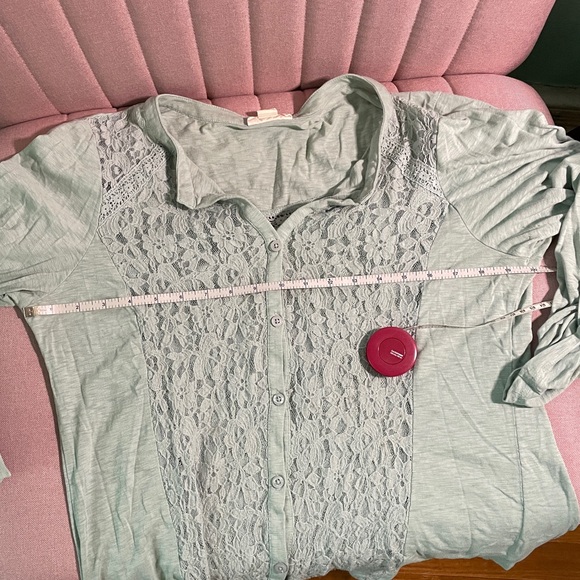 Stretchy lace top - Picture 5 of 5